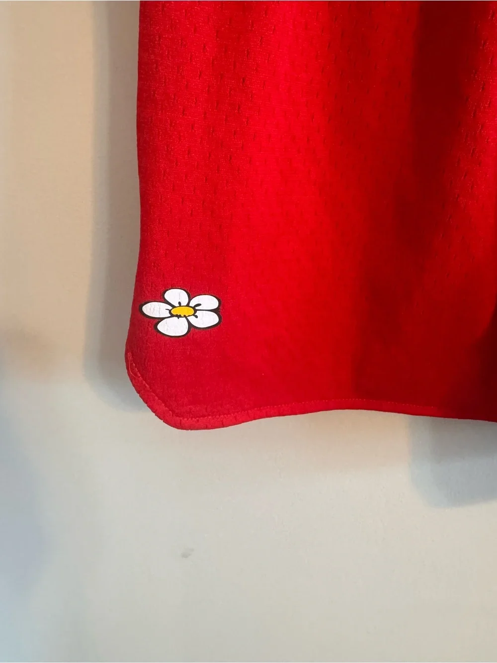 The Smurfs Smurfette Red Mesh Athletic Shorts Size L Cartoon‎